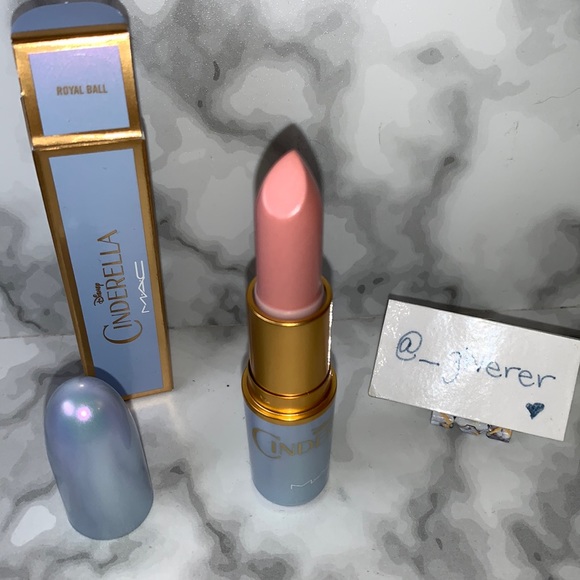 LNIB ROYAL BALL CINDERELLA X MAC Lustre Lipstick MAC - Picture 3 of 11